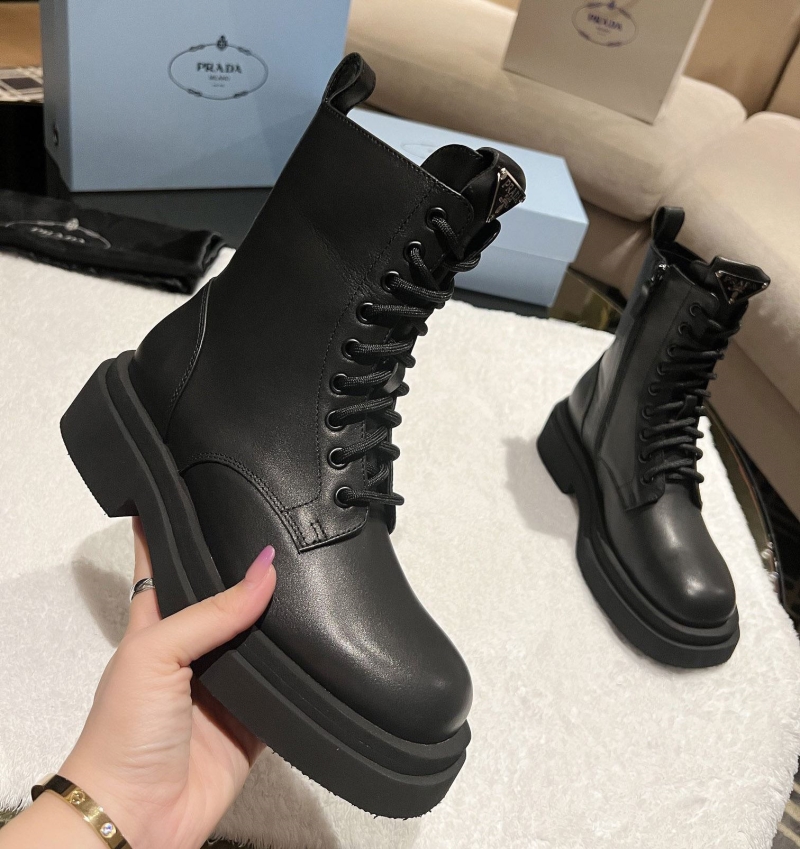Pra*a boots